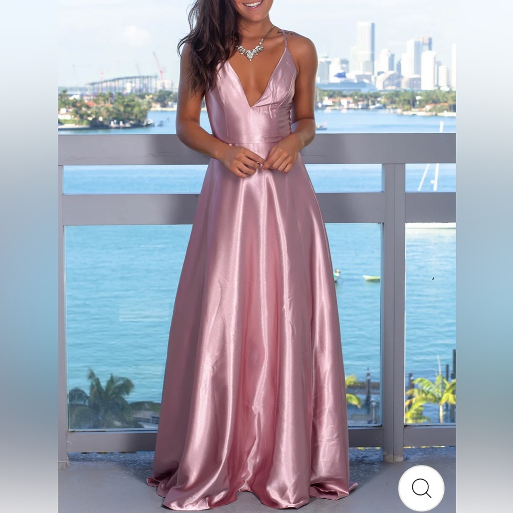 Elegant Pink Satin Prom Dress